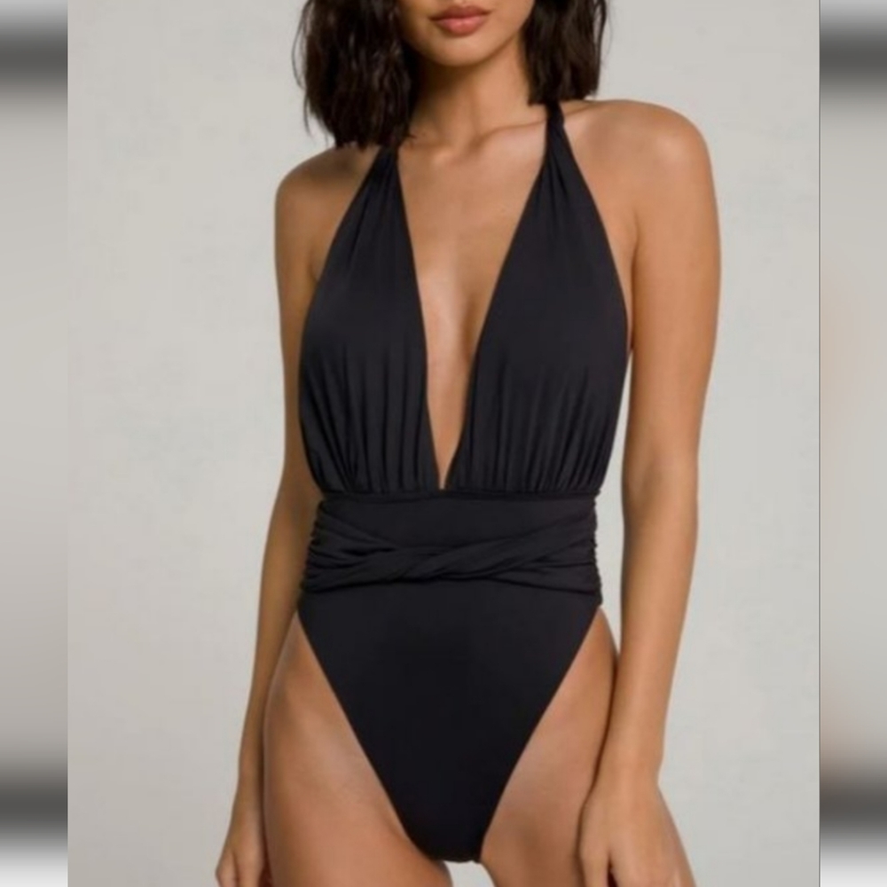 Good American one piece bikini